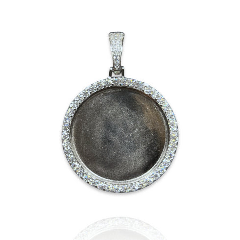 VVS1 Moissanite Picture Pendant